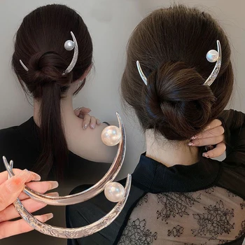 Chinese Stijl Legering Halve Maan Pearl Haarspeld Sieraden Tiara Haar Stokken voor Vrouwen Temperament Haar Clip Accessoires Huwelijk Cadeau