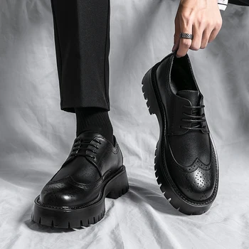 Lente Herfst 2023 Britse Stijl Leder BrogueShoes Voor Mannen, Business Casual Zwart Hombre Hoge Kwaliteit Classic Hoogte Stijgen