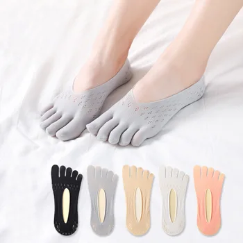 Nieuwe Vrouwen Onzichtbaar Gat Mesh 5 Teen Gescheiden Vinger Sokken Vrouwelijke Anti-Slip Siliconen Ademend Ondiep Mond Short Sock Slippers