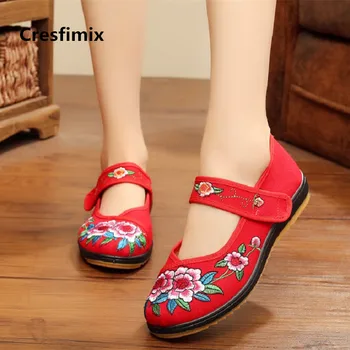 Vrouwen Mode Ronde Teen Anti-Slip Comfortabele Bloemen Schoenen Lady Cool Street Schoenen Chinese Traditionele Dans Schoenen Zapatos E2033